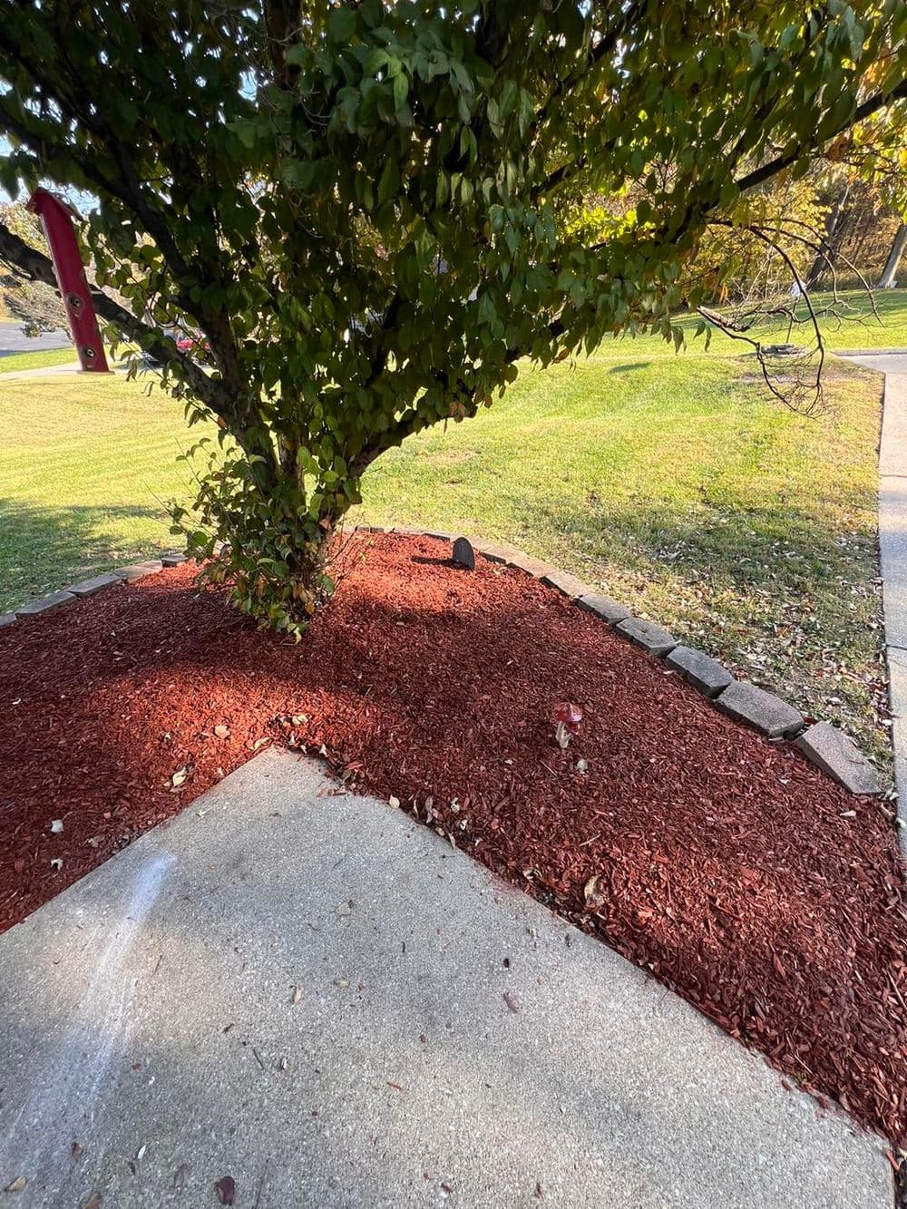 Mulch Refresh for a Home in Frankfort