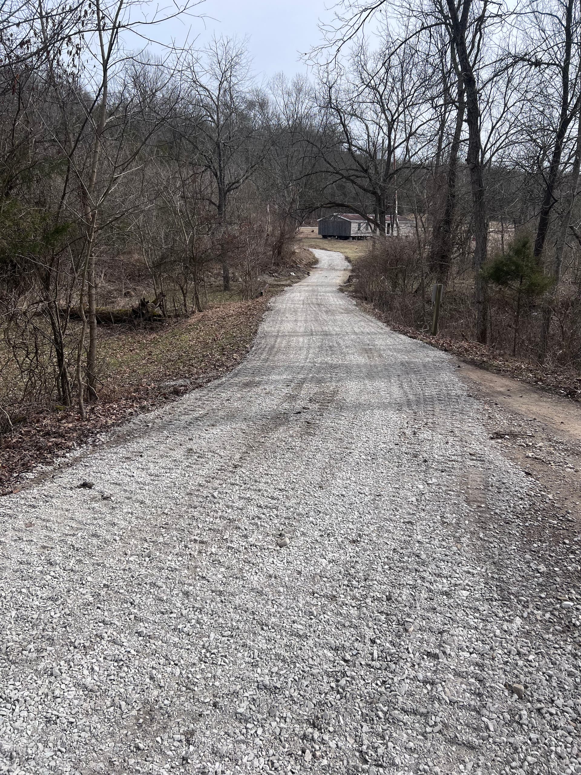 Gallery photos for Crafting the Perfect Gravel Driveway in Frankfort, KY: Image #3
